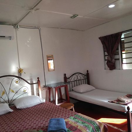Hotel Nazri Nipah Camp Pangkor Kampung Teluk Nipah Pokój zdjęcie