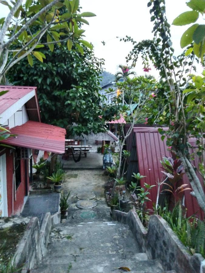Hotel Nazri Nipah Camp Pangkor Kampung Teluk Nipah Zewnętrze zdjęcie
