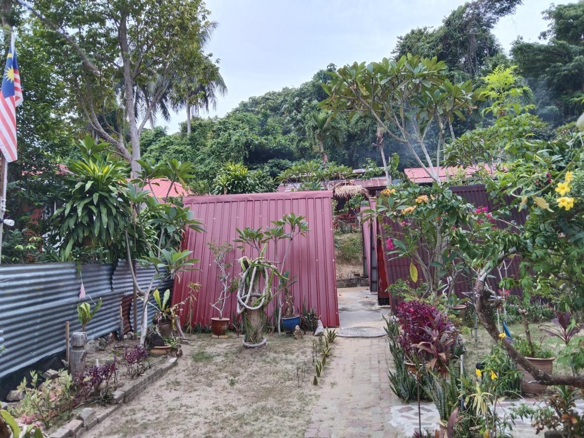 Hotel Nazri Nipah Camp Pangkor Kampung Teluk Nipah Zewnętrze zdjęcie
